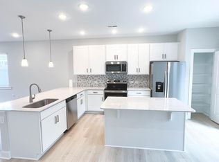 333 Old Grove Ln, Apex, NC 27502