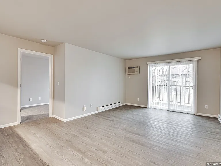 The Edge Community - 100 W. Walnut St. — Photo 51