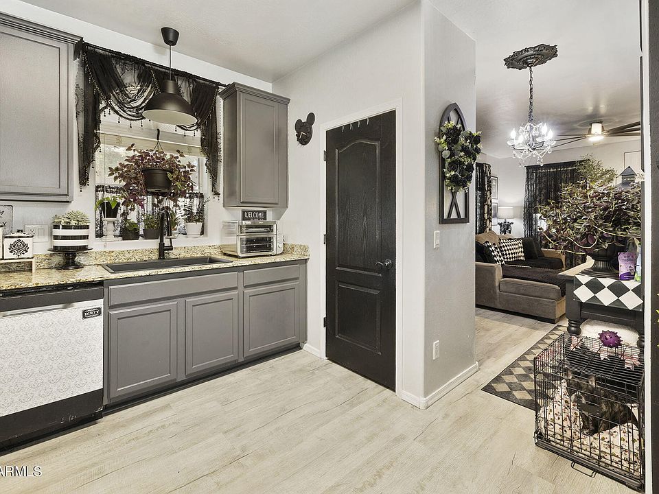 1st image of 10206 E ISLETA Avenue