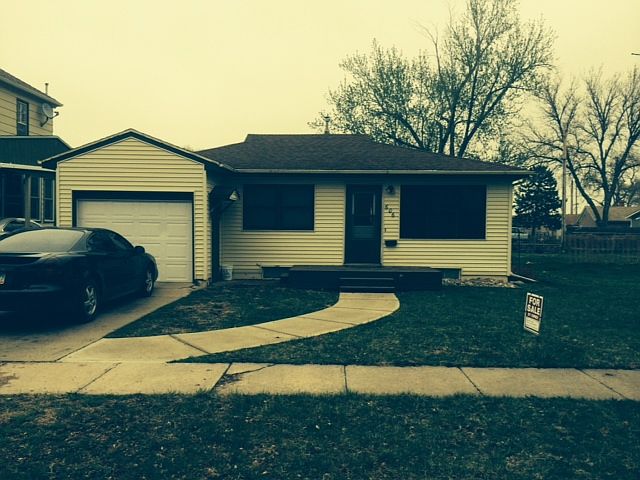 1st image of 606 Picotte St