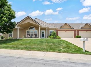5406 W 145th St, Leawood, KS 66224