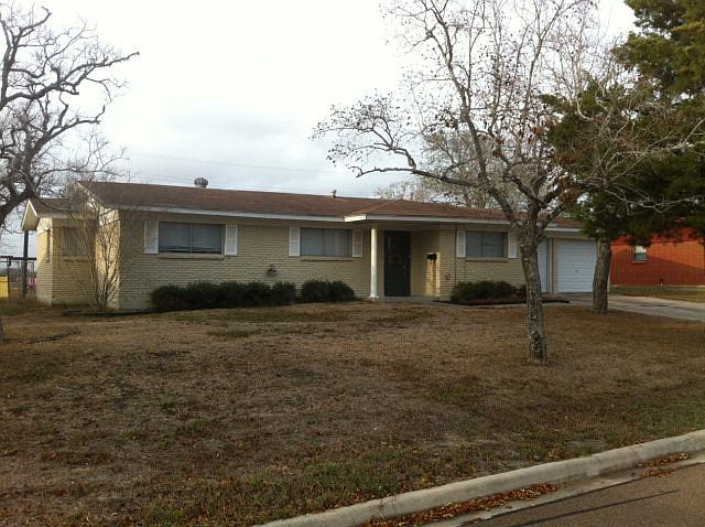 1st image of 2303 McPherson Dr