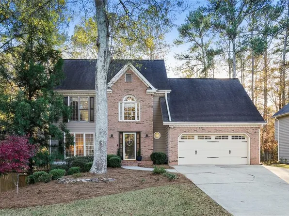 3282 Country Walk Dr, Powder Springs, GA 30127