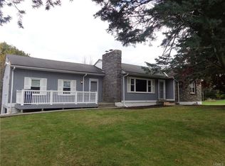 15 Boniello Dr, Mahopac, NY 10541