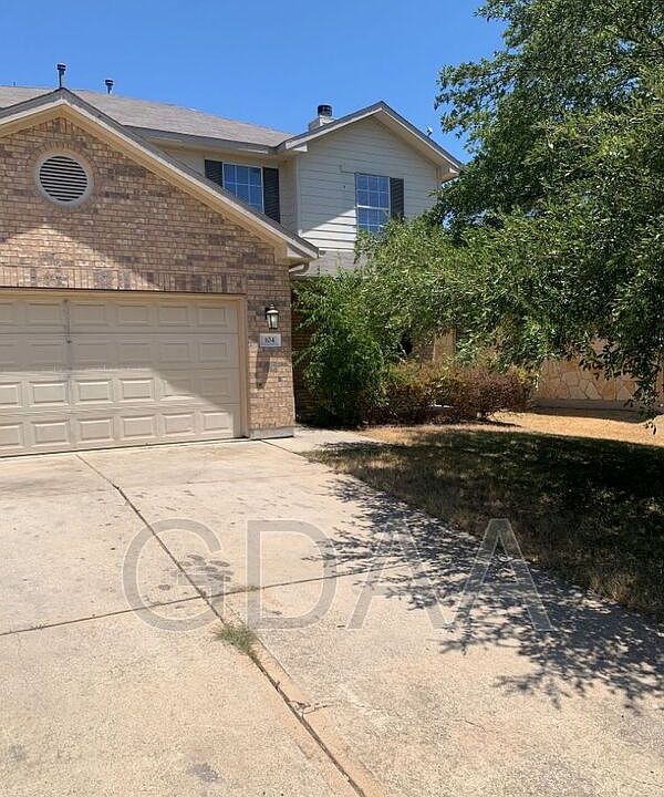 1st image of 104 Newport Landing Pl