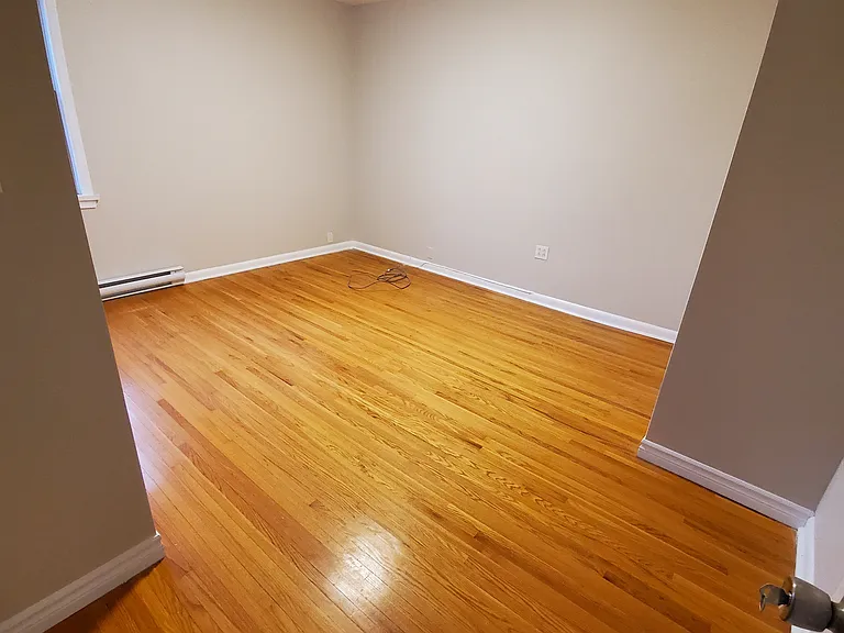 462 Victoria St #2 — Photo 17