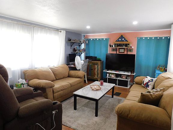 2nd image of 6509 Waikiki Dr #49