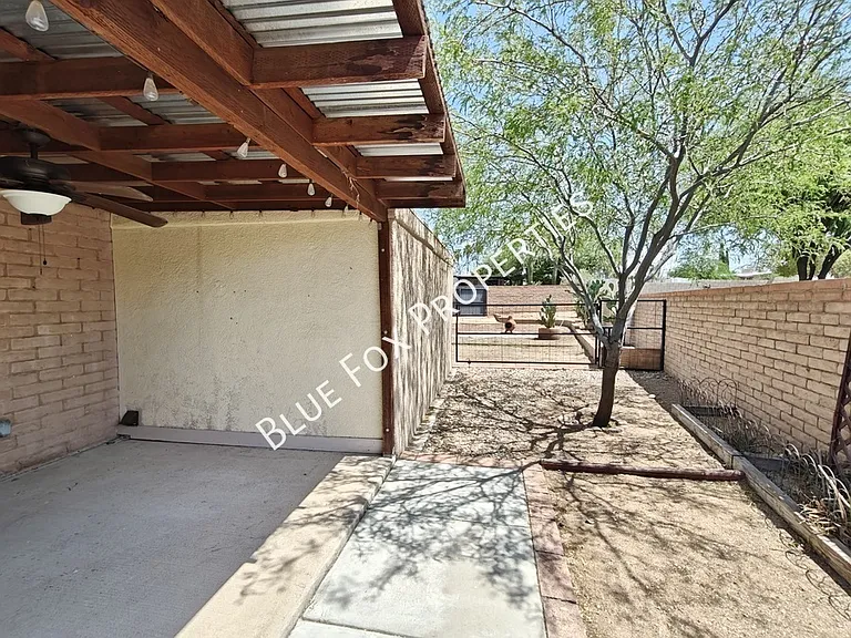 9742 E Cannon Pl — Photo 40