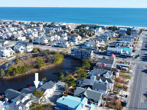 2 Connor Ln, Bethany Beach, DE 19930