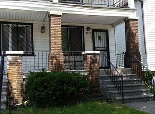 2243 Florian St, Hamtramck, MI 48212