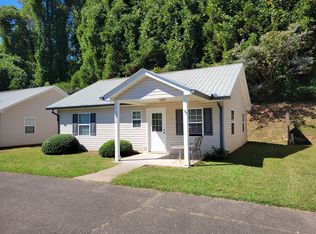 458 Austin St, Blue Ridge, GA 30513