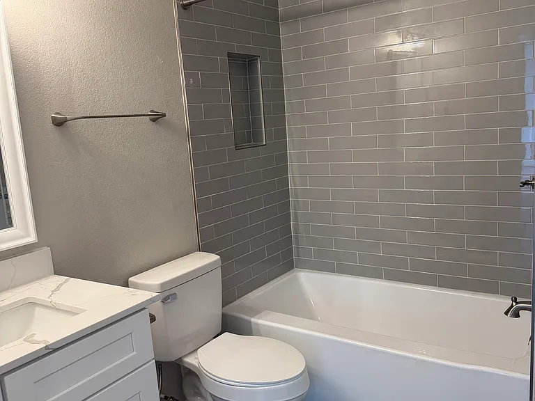 304 Lambuth Blvd #2 — Photo 6