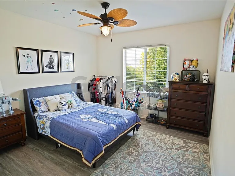 26155 Lone Rock Ct — Photo 18