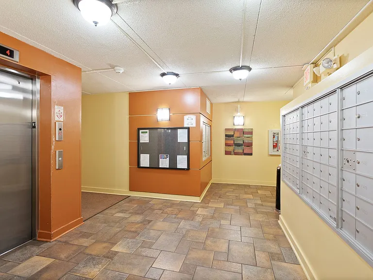 60 S Van Dorn St #306 — Photo 35