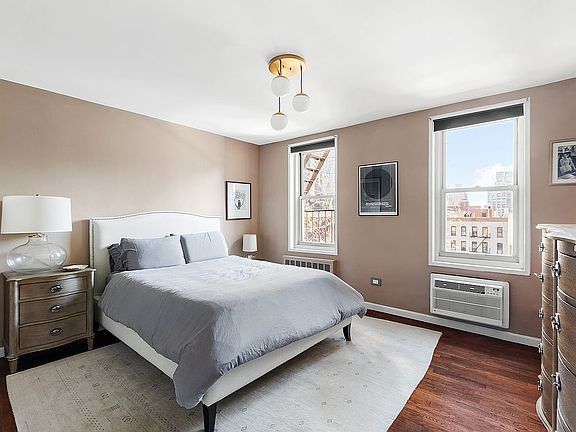 3rd image of 309 E 87th St APT 7O