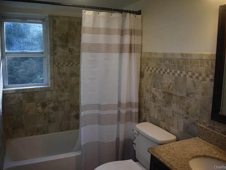 53 Magnolia Dr — Photo 6
