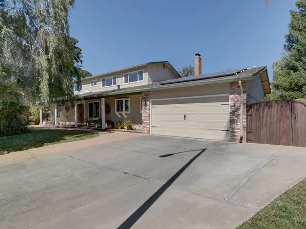 11 Mount Lee Pl, Clayton, CA 94517