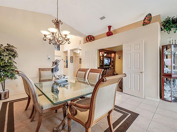 5th image of 7822 Vista Palms Way