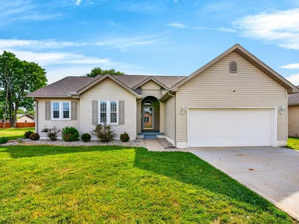 9 Cavalier Ct, Chillicothe, OH 45601