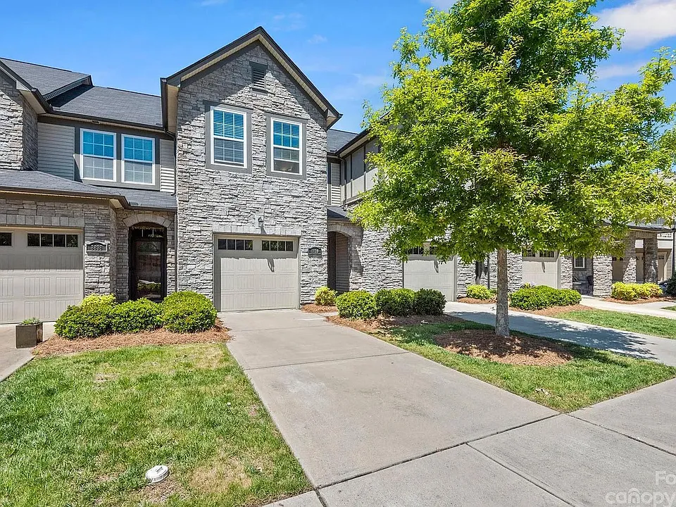 5639 Stonewells Dr