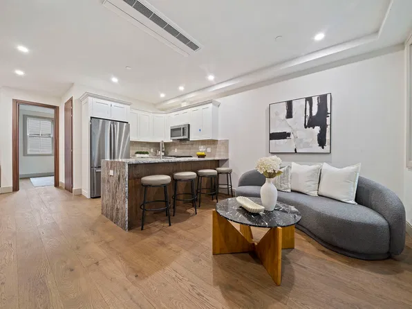 4 Haynes St #1, Boston, MA 02128