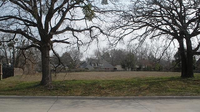 1st image of 6115 Theresa Ln