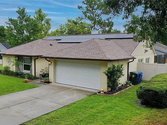 3rd image of 1049 Beckstrom Dr