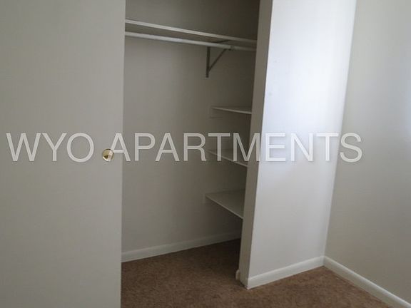 5th image of 116 Skyline Dr APT C