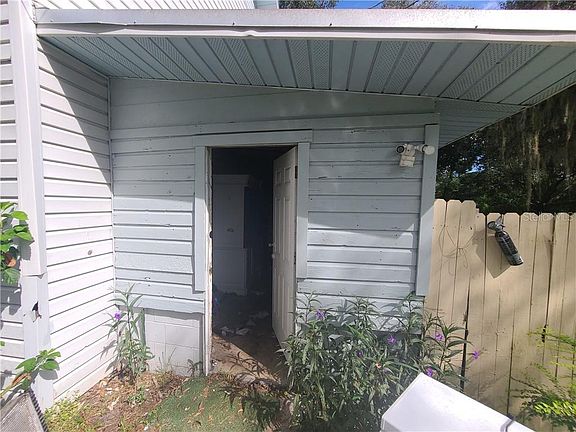 3rd image of 312 N Sunset Ave