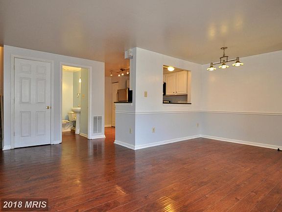 5th image of 19813 Larentia Dr