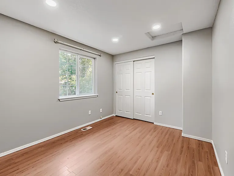 4605 SW 164th Ter — Photo 23