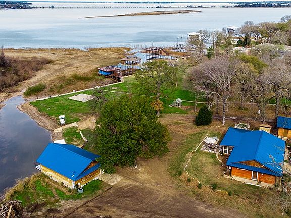 3rd image of 2804 Lynn Dell Dr