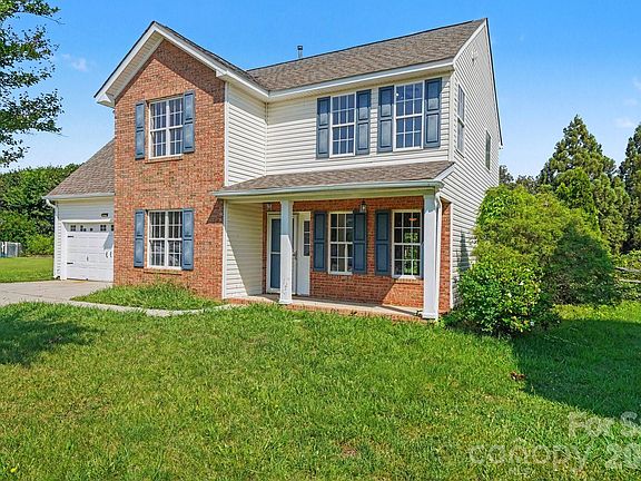 3rd image of 4891 Aldridge Pl NW