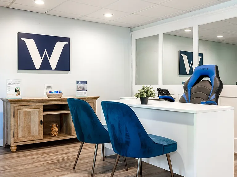 Leasing Office