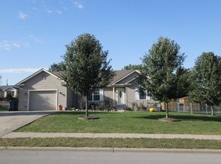126 Rolling Meadows Dr, Stanford, KY 40484
