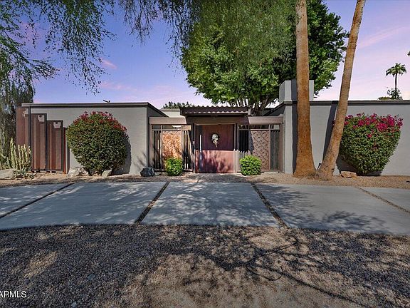 2nd image of 102 E EL CAMINITO Drive