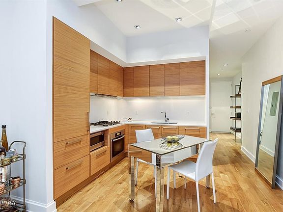 2nd image of 140 W 22nd St #2E