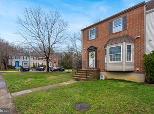 5911 Heritage Square Dr, Burke, VA 22015