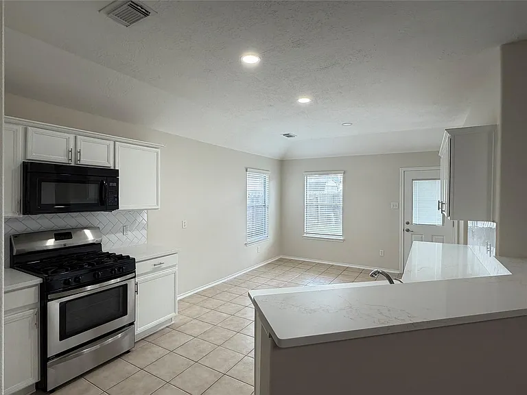 2131 Pickwick Pines Dr — Photo 9