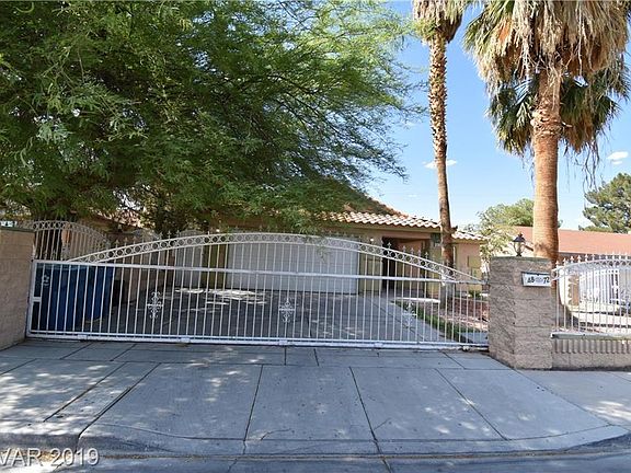 4th image of 4872 E California Ave