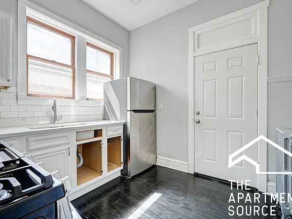2nd image of 2548 N Kildare Ave #1