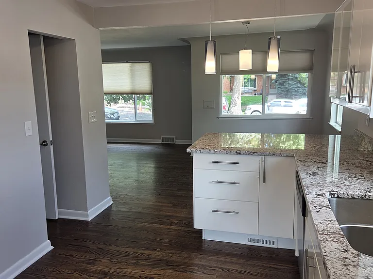 2741 Hazel Ct #2741 — Photo 3