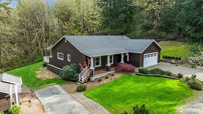 2nd image of 9715 Crescent Valley Drive NW
