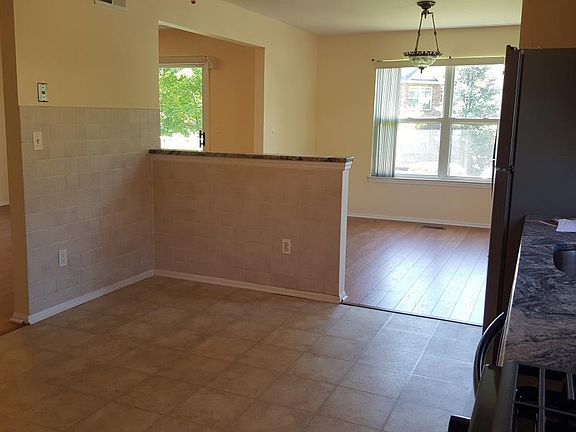 Eat-in Area of Kitchen/Dining Room