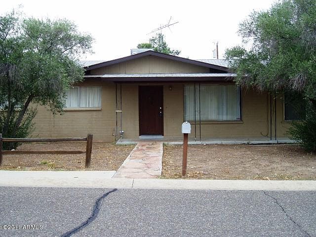 1st image of 595 W YAQUI Drive