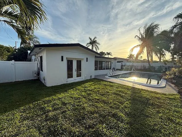 2 bed, 2.5 bath, 1390 sqft, $4,800 — Photo 4