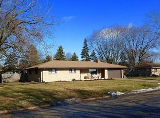 274 Westward Dr, Elkhorn, WI 53121