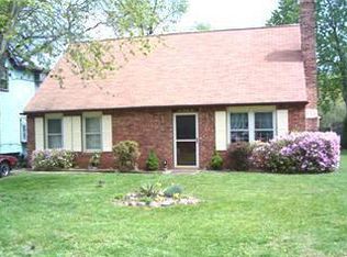 1035 Anne St, Croydon, PA 19021