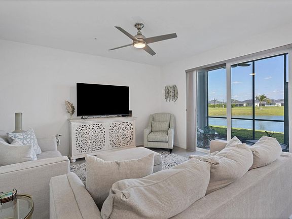 2nd image of 14267 Heritage Landing Blvd #Id1248730p