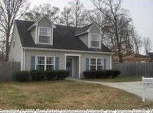 102 Eagle Point Cres, Suffolk, VA 23434